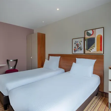 Spark By Hilton Ouest 3*