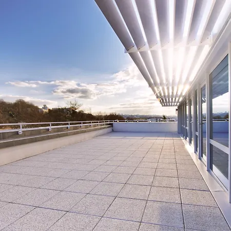 Spark By Hilton Ouest Hotell Lyon