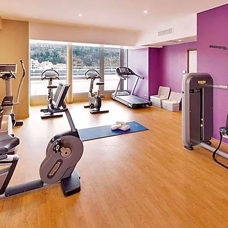 Spark By Hilton Ouest 3*