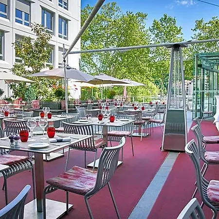 Spark By Hilton Ouest Лион