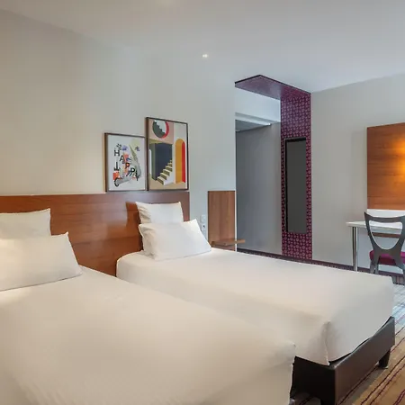 Spark By Hilton Ouest