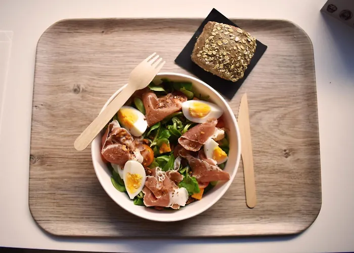 Spark By Hilton Ouest ליון