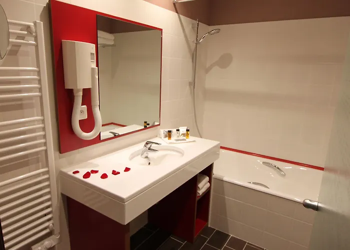 Spark By Hilton Ouest 3*