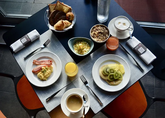 מלון Spark By Hilton Ouest ליון