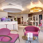 Spark By Hilton Ouest