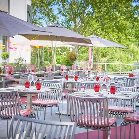 Lyon-ouest Hotel 3*
