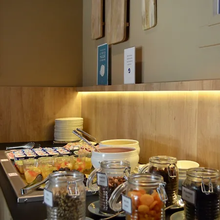 Spark By Hilton Ouest Hotel Lyon