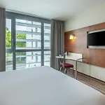 Spark By Hilton Ouest Hotel