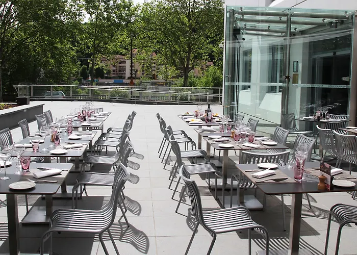 Spark By Hilton Ouest Hotel
